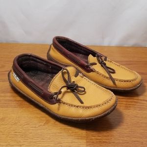 LL Bean Yellow Leather Fleece Lined Slippers